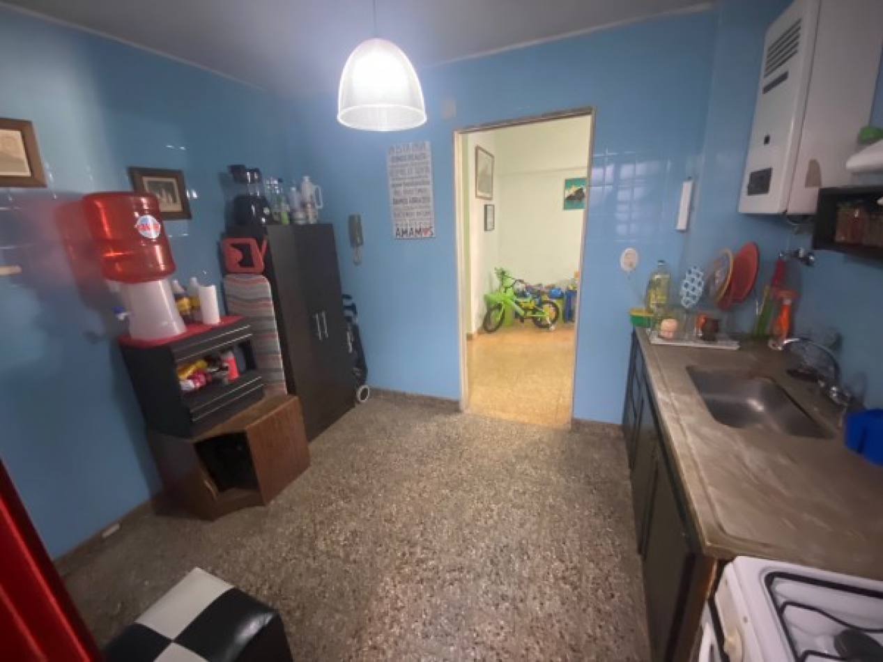 Venta Departamento 2 ambientes amplios - Balvanera