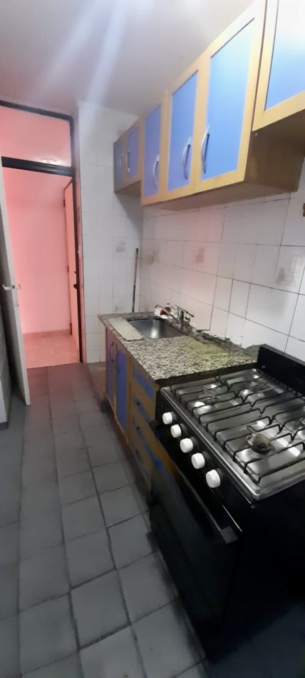 Venta Departamento de 4 ambientes bien ubicado - Lugano IyII Edif 29