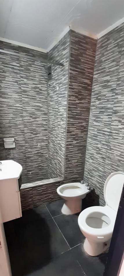 Venta Departamento de 4 ambientes bien ubicado - Lugano IyII Edif 29