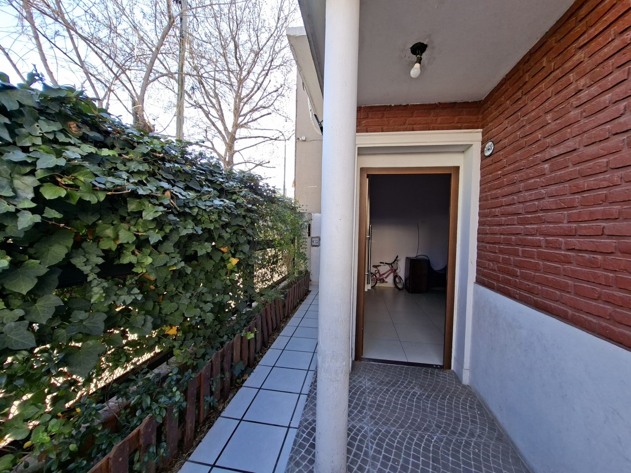 Venta Ph Tipo Casa 3 ambientes sin expensas con entrada independiente, terraza y quincho - Villa Lugano