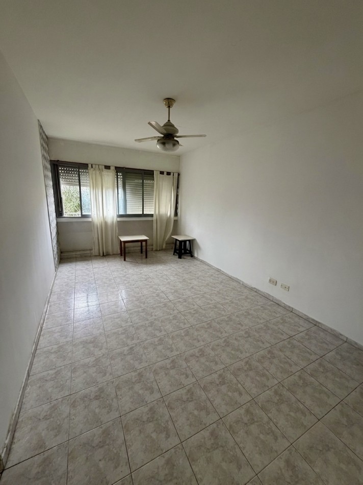 Alquiler Departamento 3 ambientes con cocina grande - Lugano IyII Edificio 55
