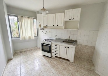 Alquiler Departamento 3 ambientes con cocina grande - Lugano IyII Edificio 55